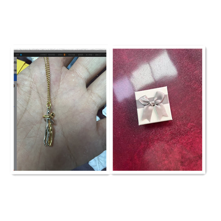 Hug Necklace