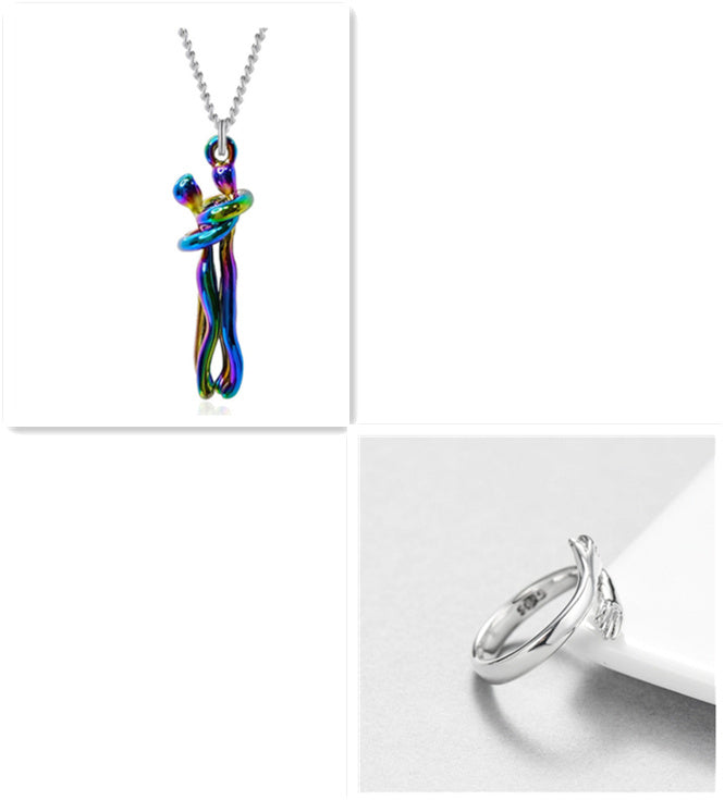 Hug Necklace